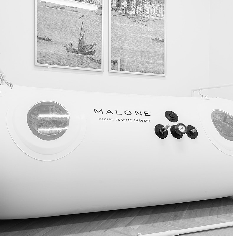 Hyperbaric chamber at facial plastic surgery clinic